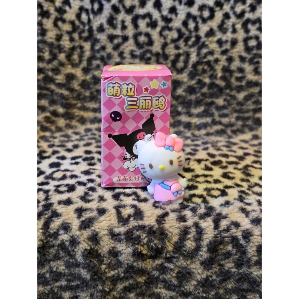 Blindbox Sanrio Hello Kitty & friends Keychain - Picture 3 of 4